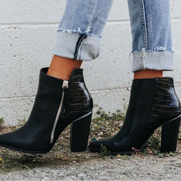 Faux Leather Ankle Moto Zipper Ankle Boot- Size 10 - Picture 1 of 10